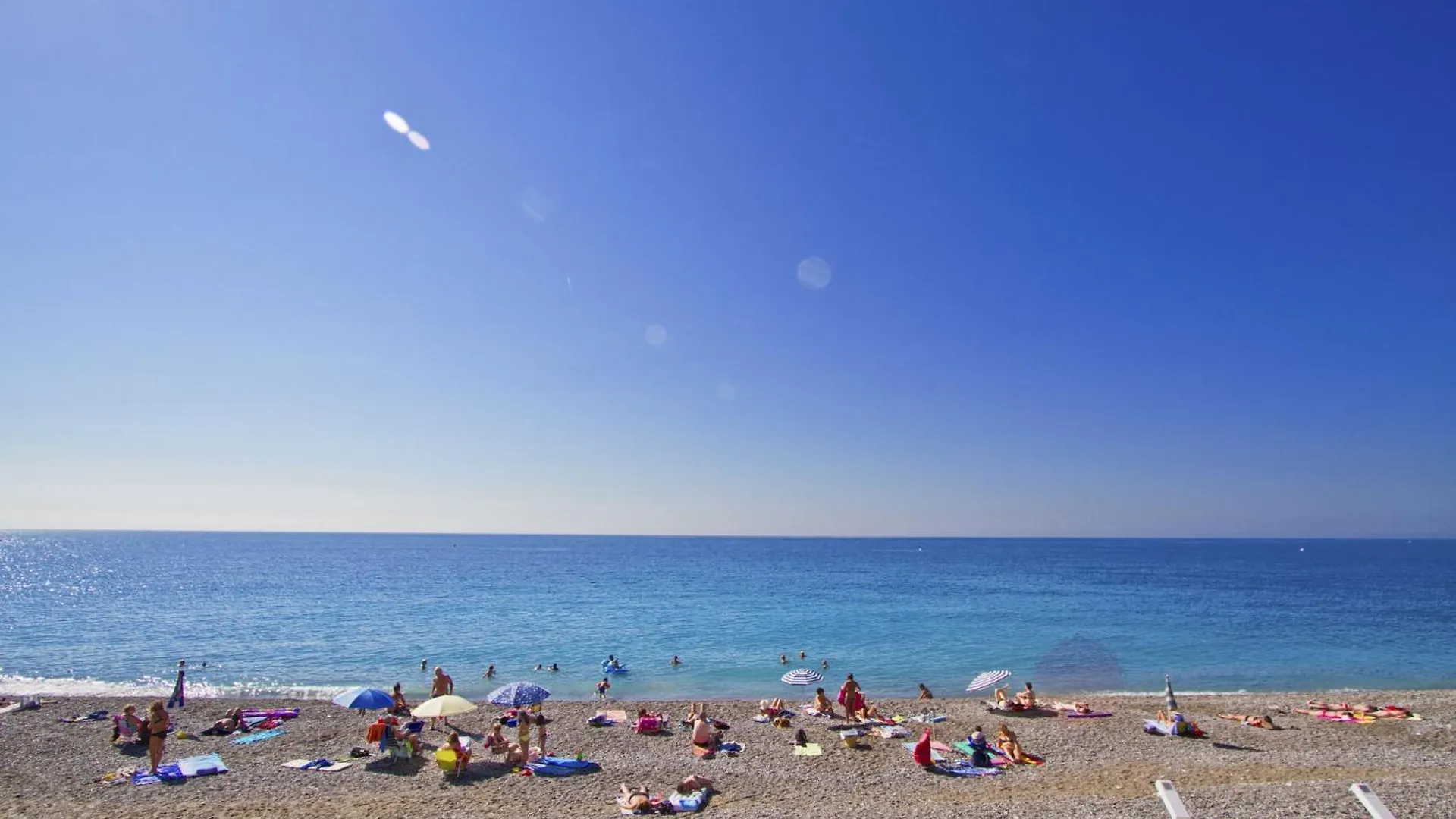 Apartment Luxury Sea Front Condo Milord Nice