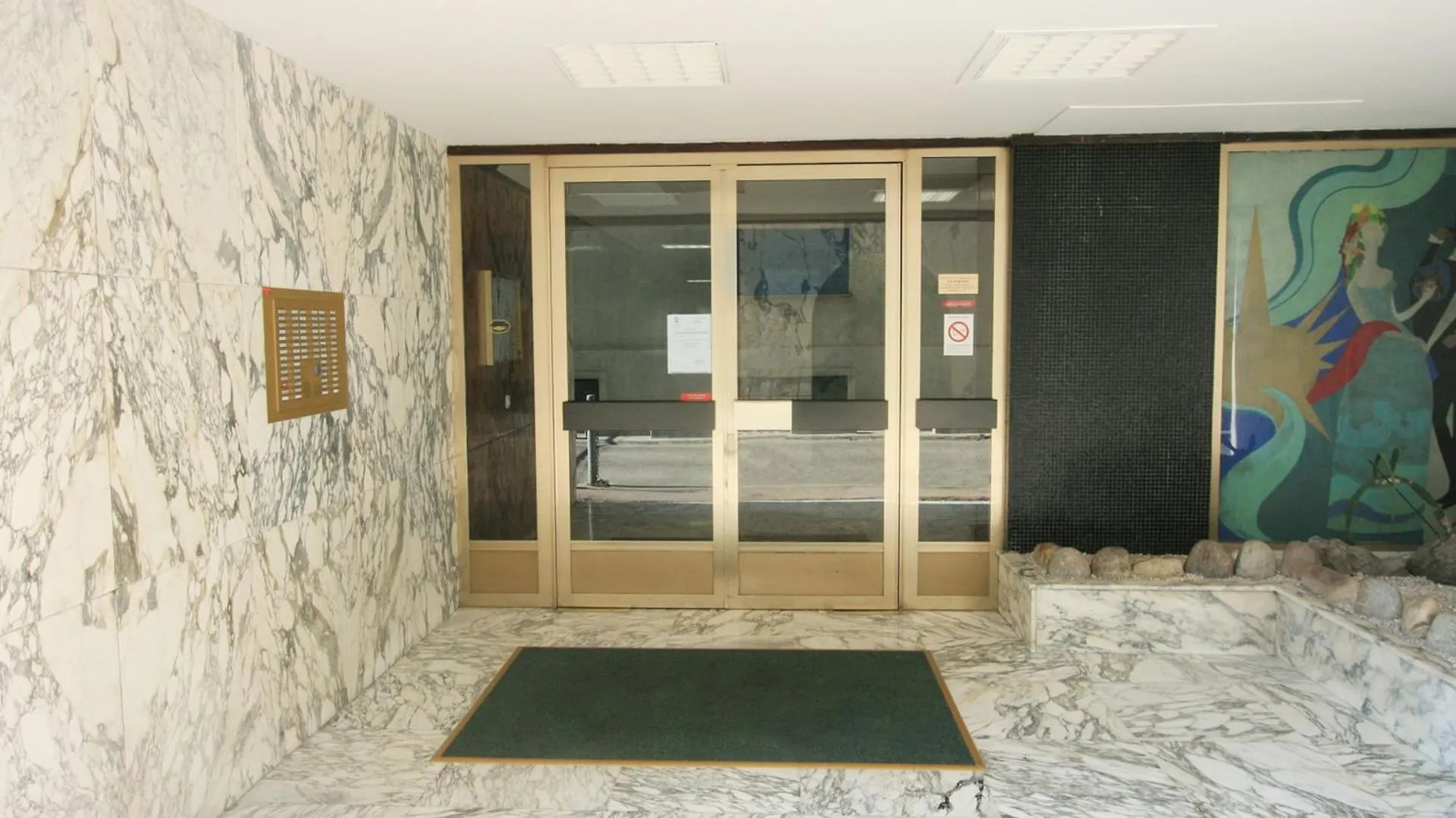 Luxury Sea Front Condo Milord Nice Francie
